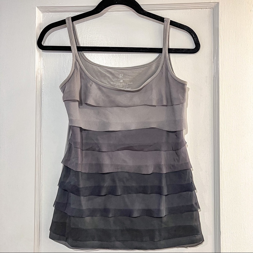 NY&C New York & Company Ombré Grey Black Tank Top Size XS